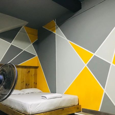 Alina Budget Hotel Кадувела Екстериор снимка