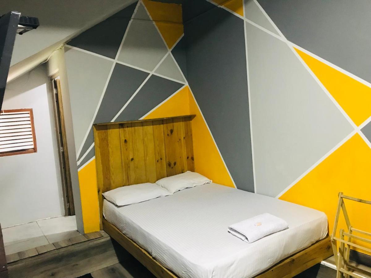 Alina Budget Hotel Кадувела Екстериор снимка